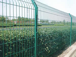 帶勾焊接隔離柵